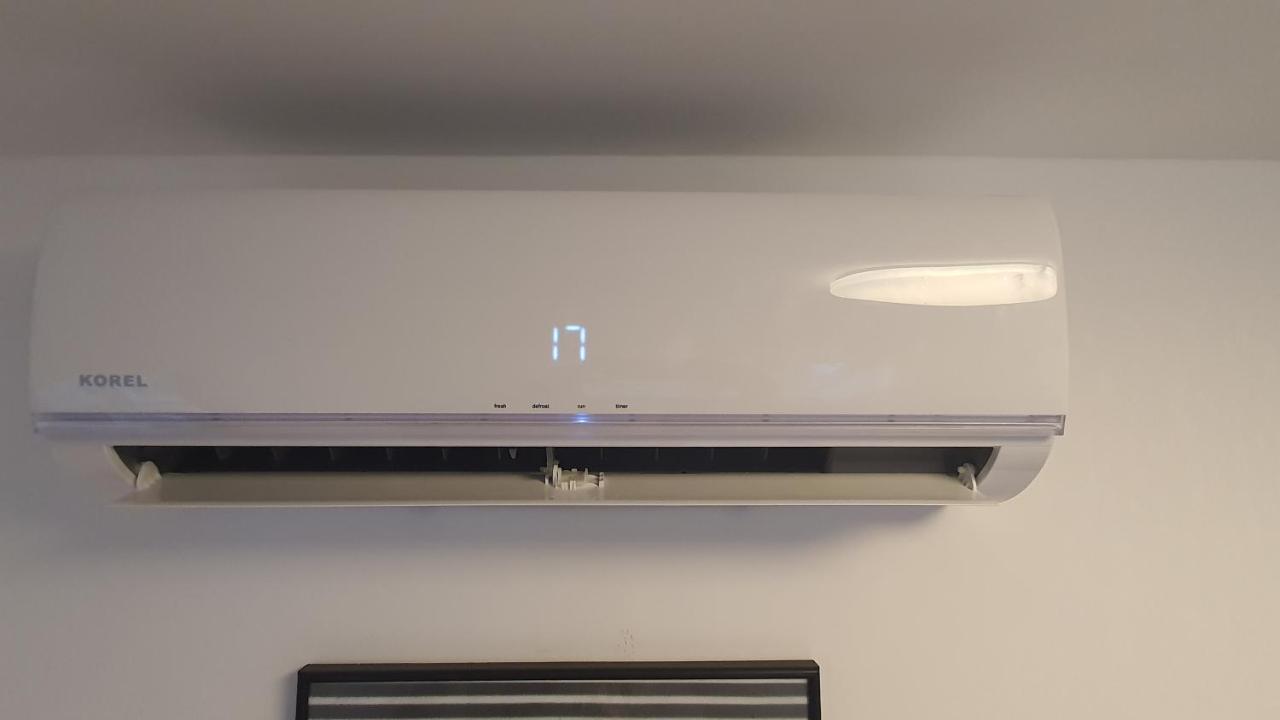 Rooftop Terrace, Free Garage Parking And Pool! Apartament Wiedeń