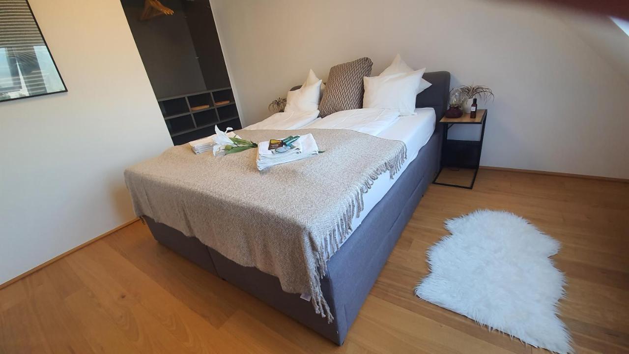 Apartament Rooftop Terrace, Free Garage Parking And Pool! Wiedeń